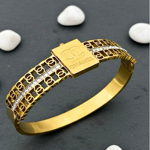 Chanel Royal Handcuff