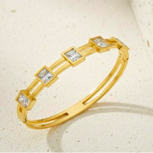 Cubic 5 Zircon Handcuff White