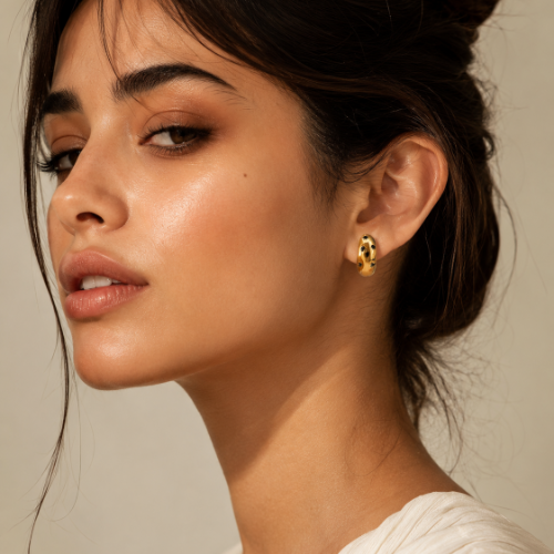 Zircon C Studs Black