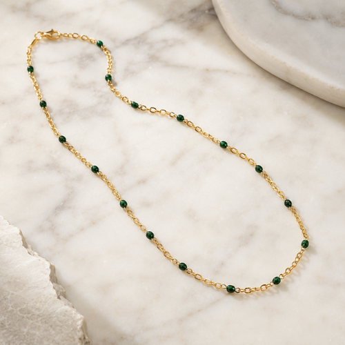 Minimal Green Neck Chain