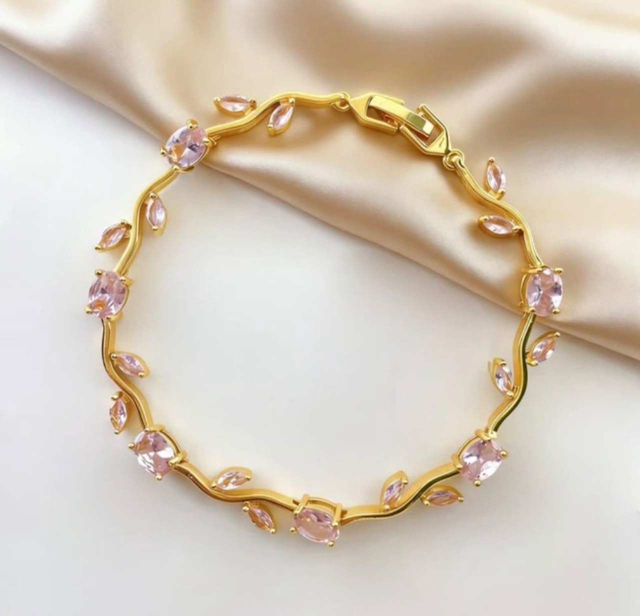 Tulip Bracelet